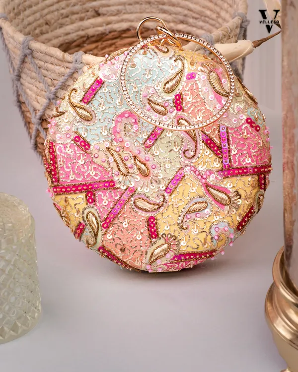 Zayra_Round_Zari_Clutch_Bag